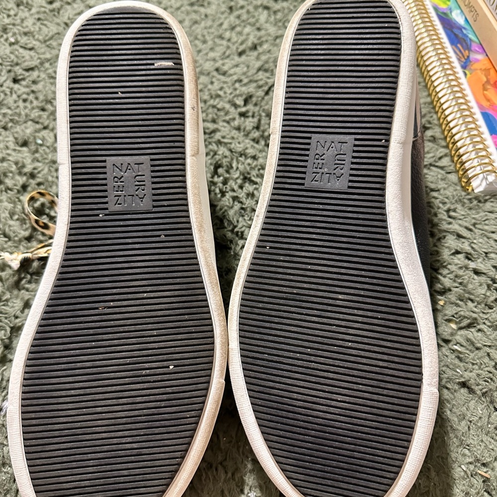 Like New! - Picture 2 of 4